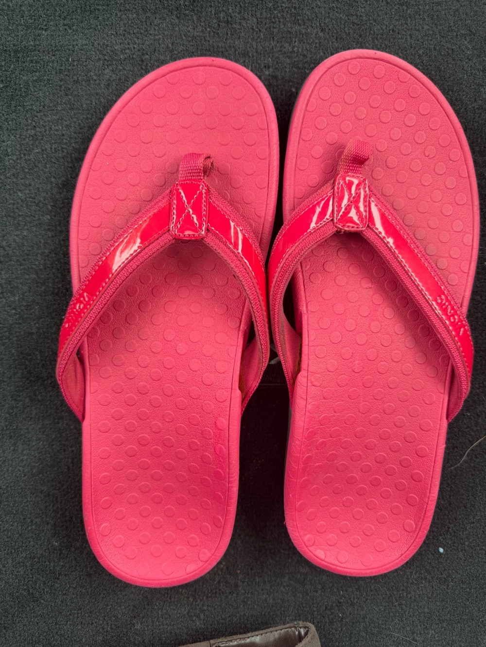 Vionic Tide II flip flops leather orthotic Sandals Size 10